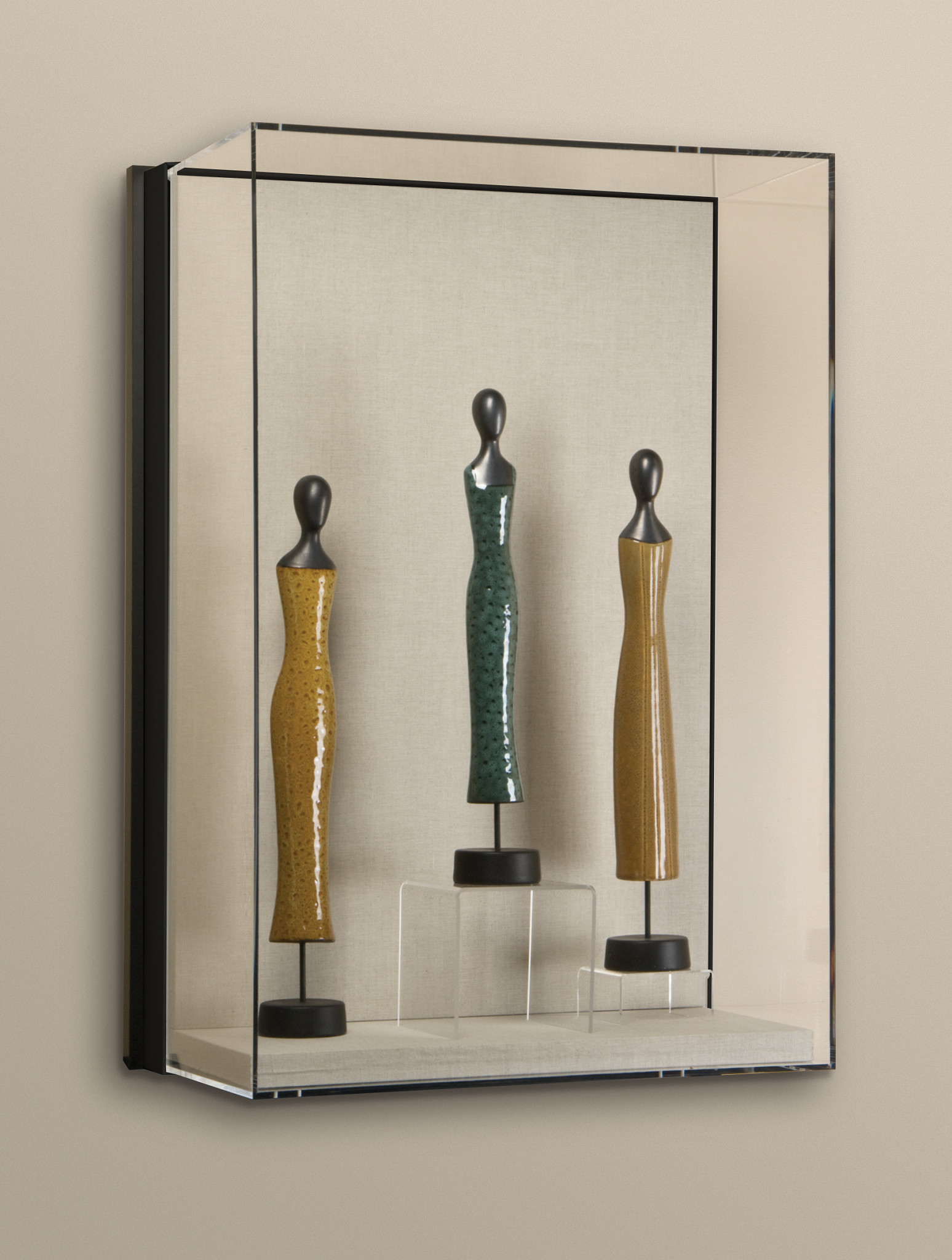 Gaylord Archival® Metro Liberty Wall-Mount Museum Case