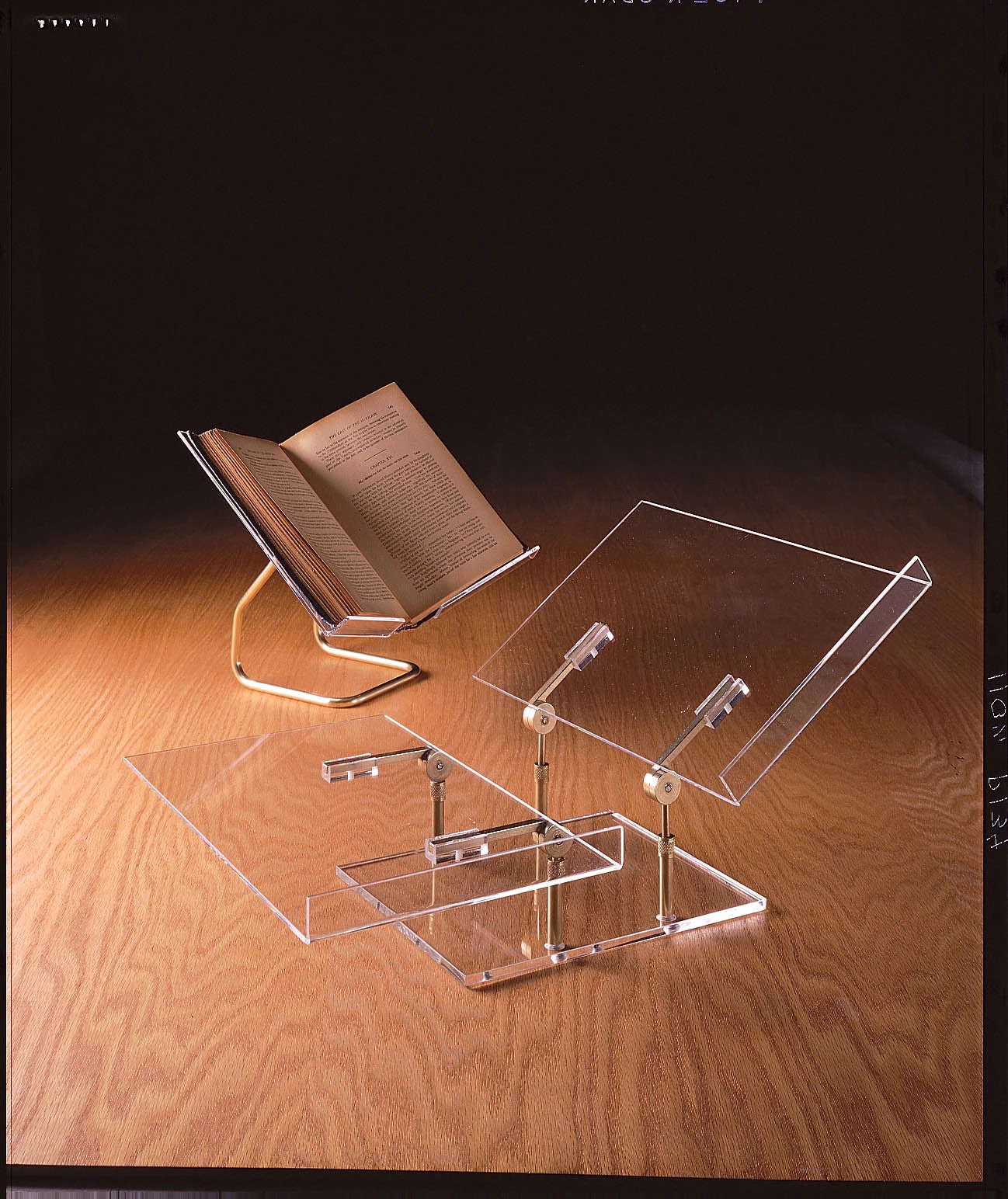 Benchmark Plexiglass & Brass Horizontal Butterfly Book Mount