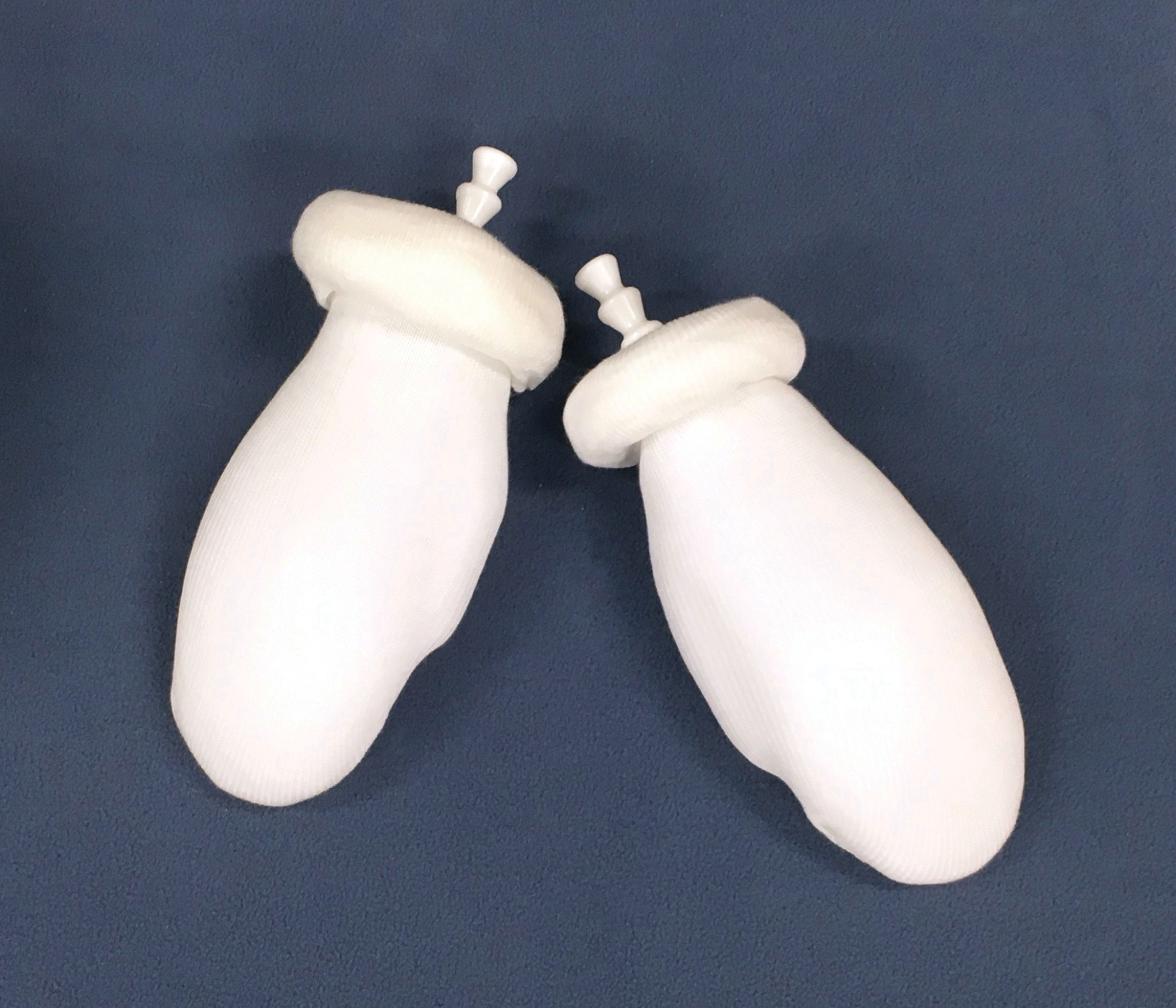 Mitten Hands for Classic Conservation Forms