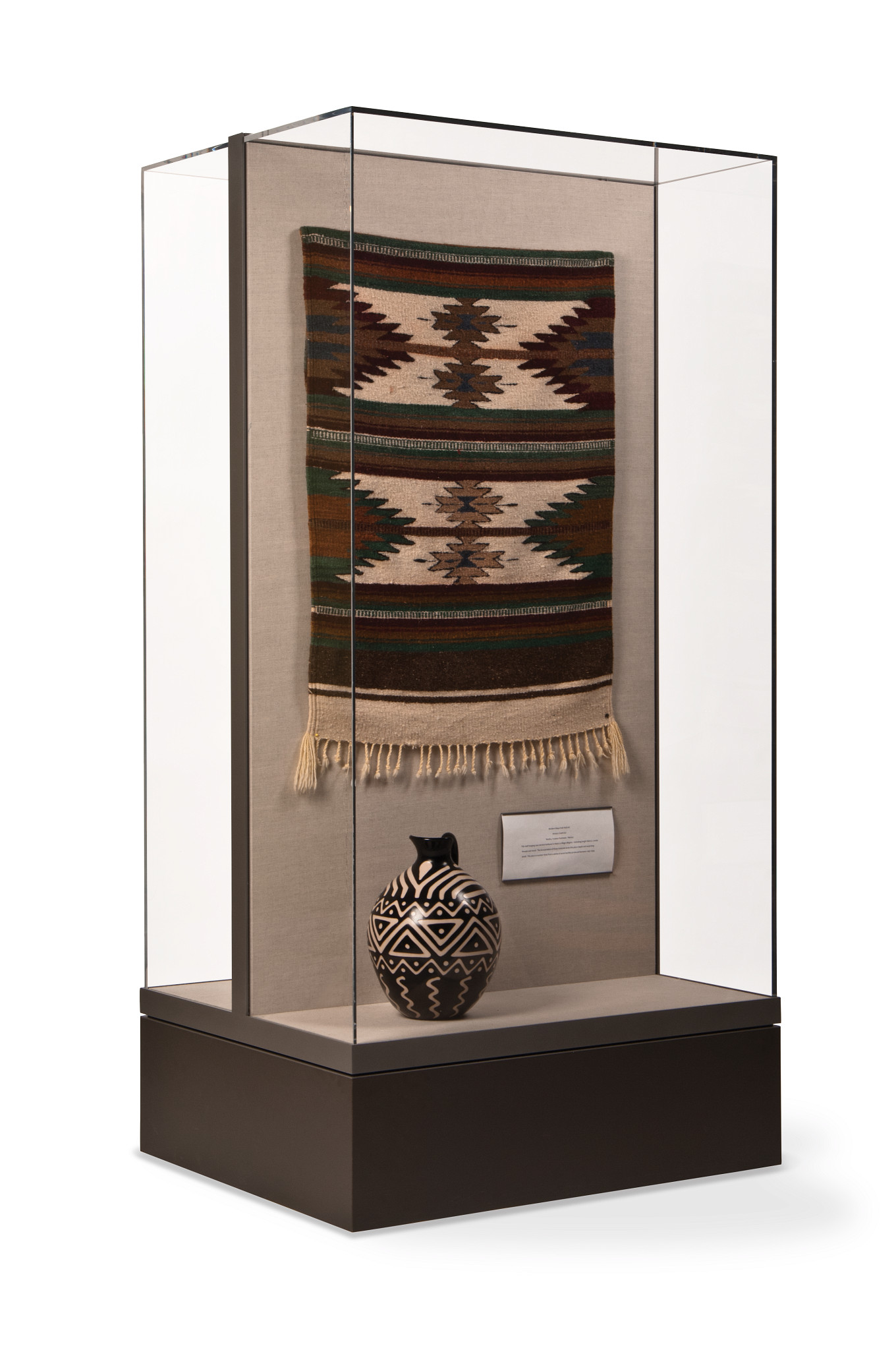 Gaylord Archival® Metro Midtown Museum Case